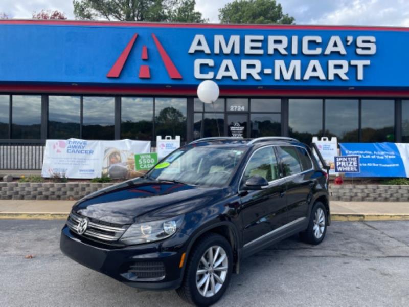 2017 Volkswagen Tiguan Wolfsburg Edition's photo