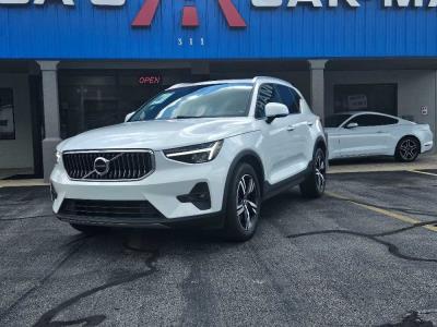 2023 Volvo XC40