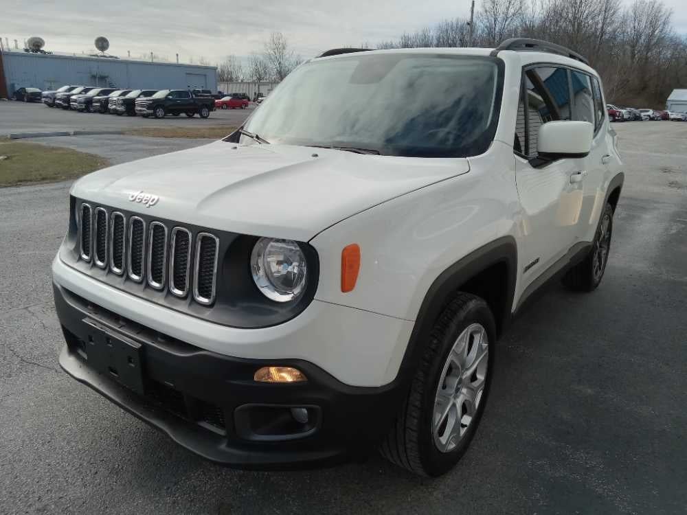 2015 Jeep Renegade Latitude 4x4's photo