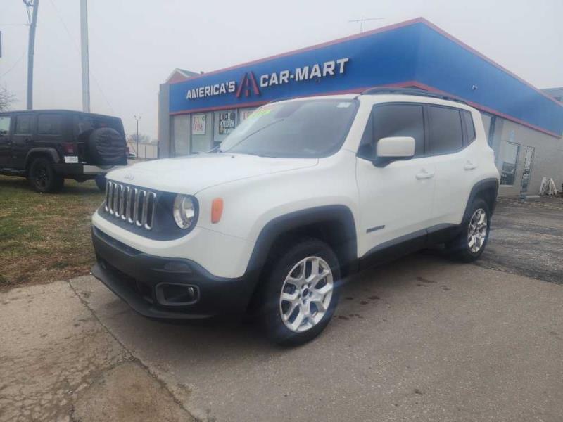 2015 Jeep Renegade Latitude's photo
