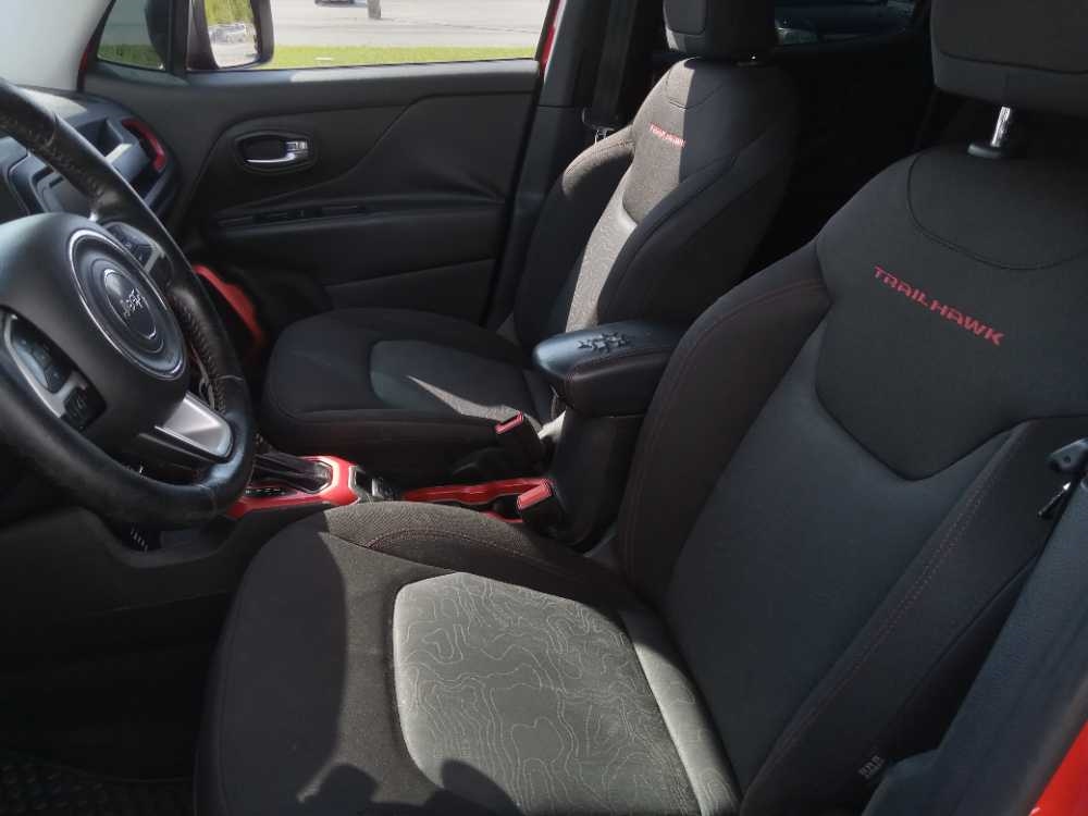JEEP RENEGADE TRAILHAWK